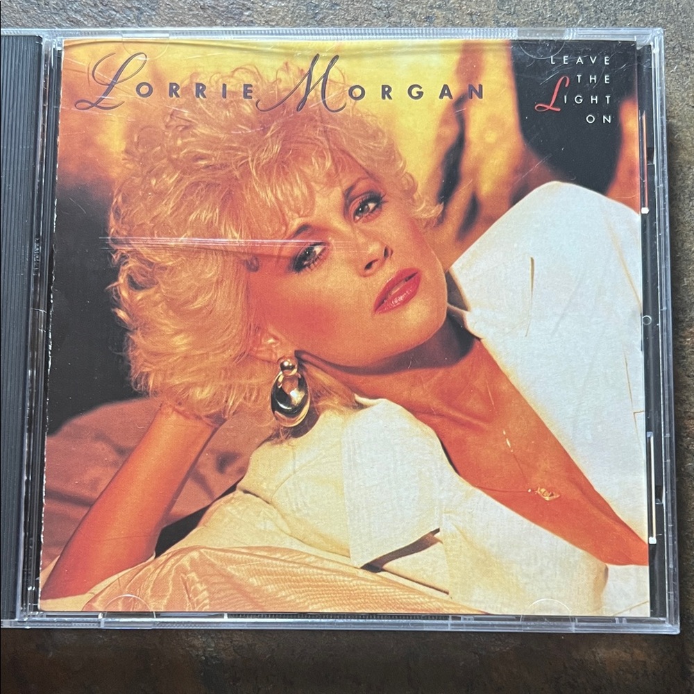 Lorrie Morgan 'Leave the Light On' CD (1989)